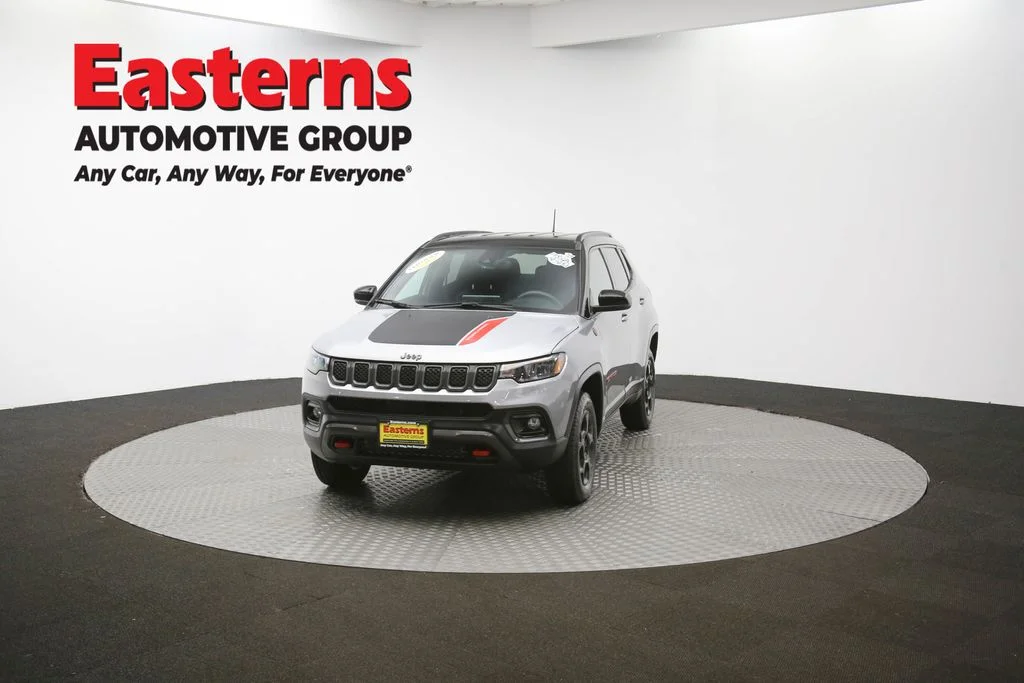Used 2024 Gray Jeep Trailhawk image 51