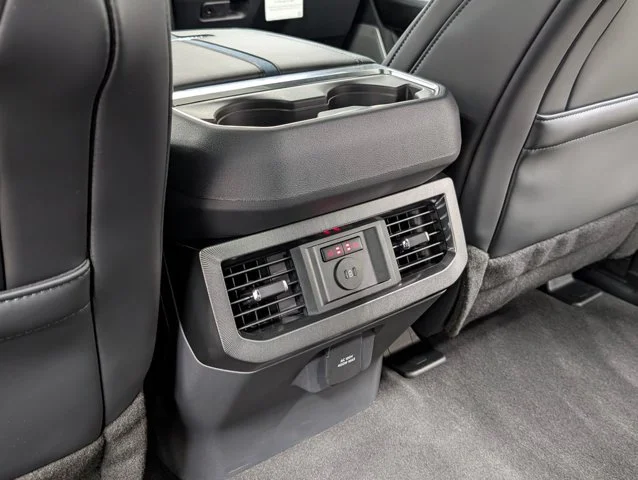 New 2026 Glacier Gray Metallic Tri-Coat Ford F-350® Platinum® image 61