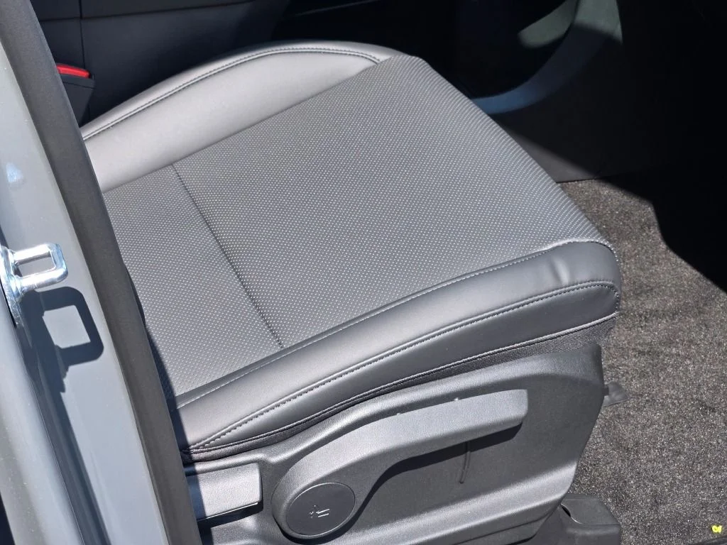 New 2026 Gray Hyundai SEL image 7