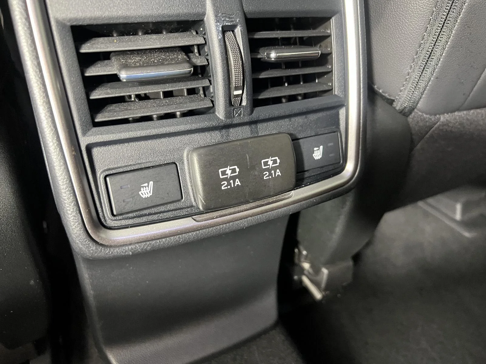 Used 2023 Cascade Green Silica Subaru Touring image 8