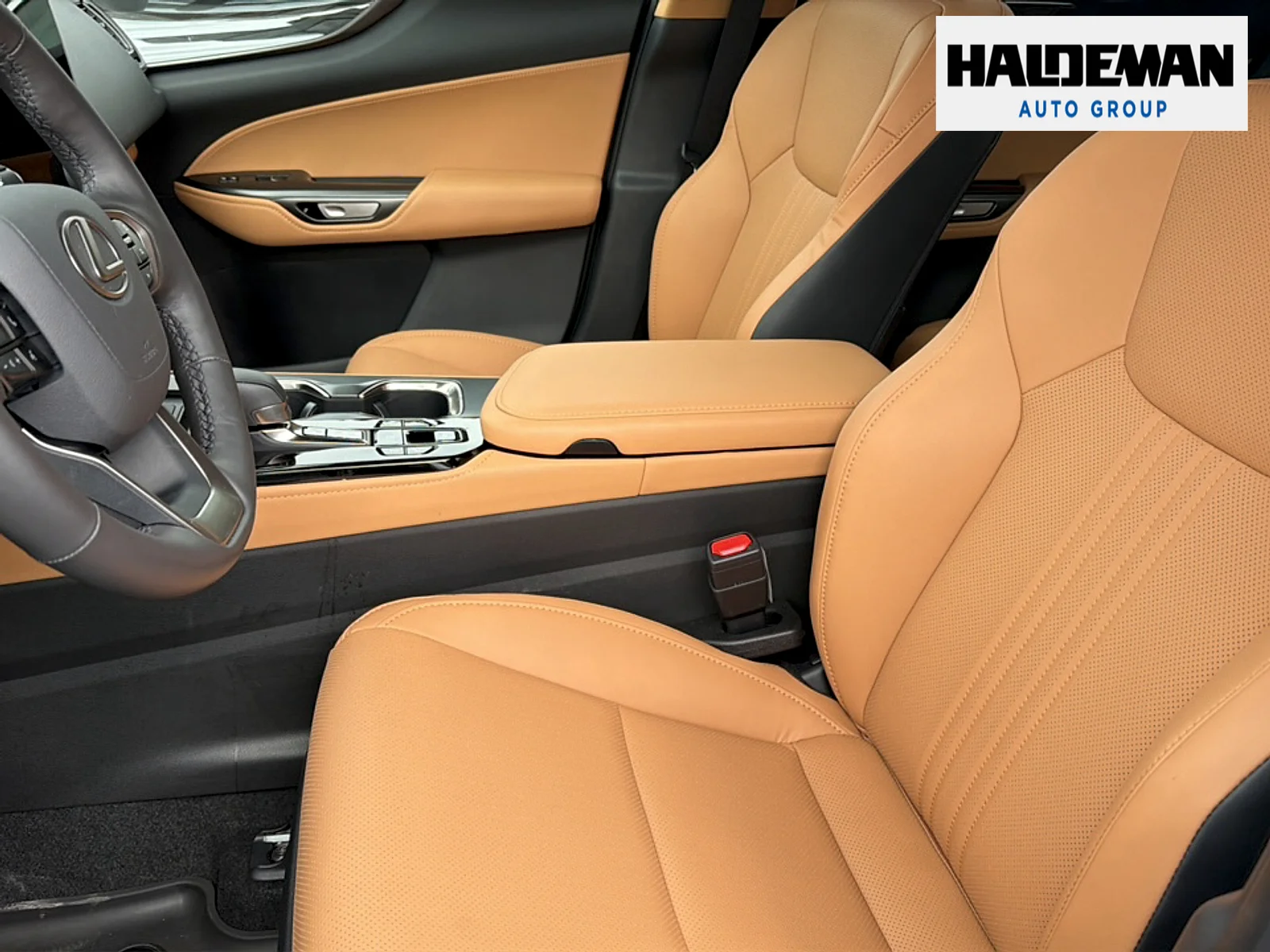 Used 2026 Ultra White Lexus Premium image 6