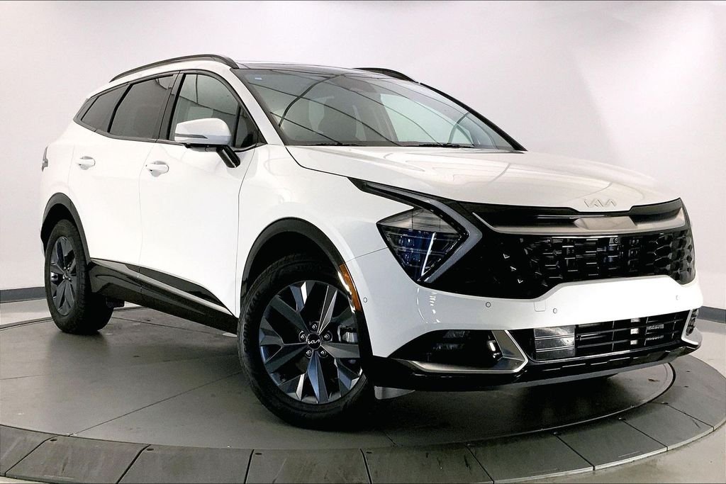 Used 2025 Snow White Pearl Kia SX-Prestige image 1
