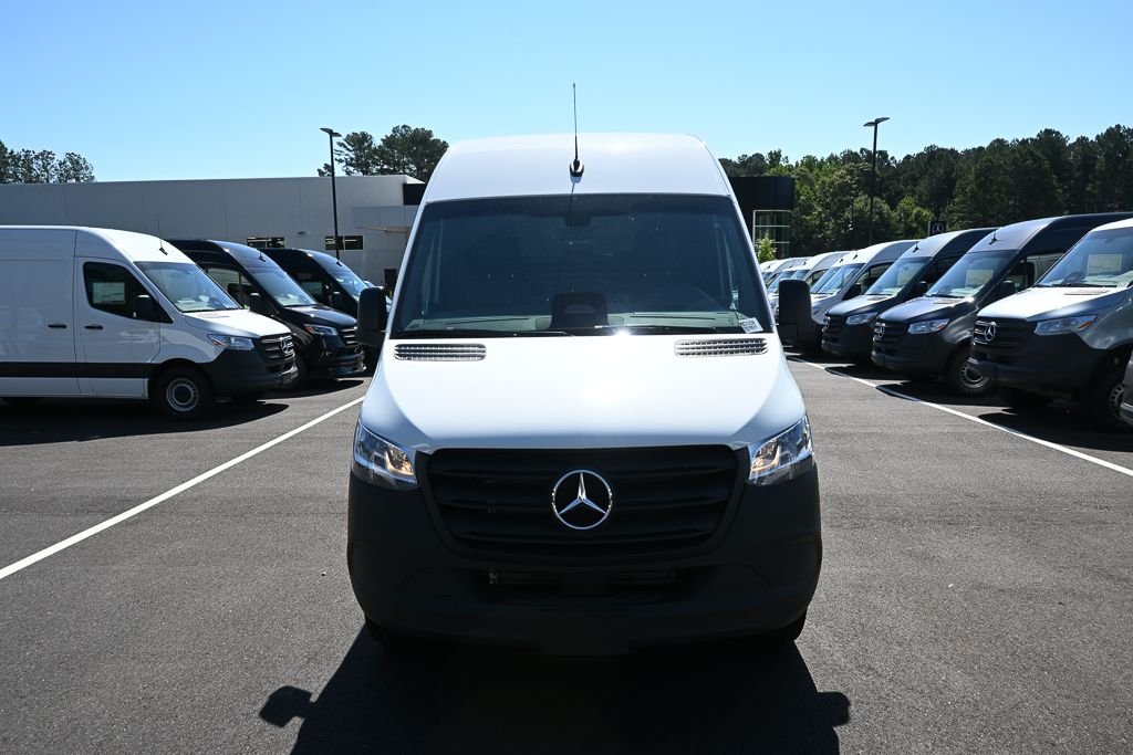 New 2026 Arctic White Mercedes-Benz  image 30