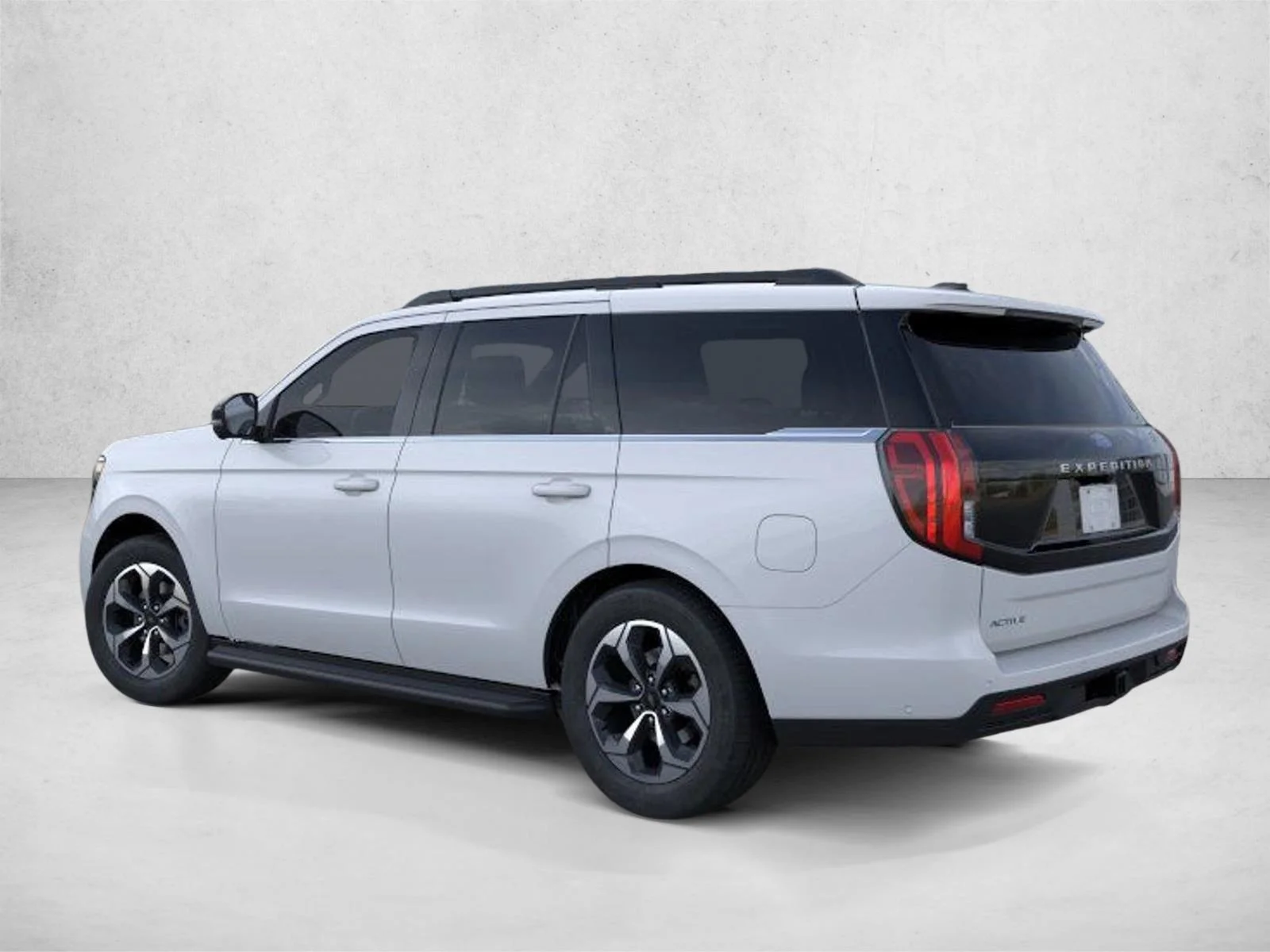 New 2026 Space Silver Metallic Ford Active image 4