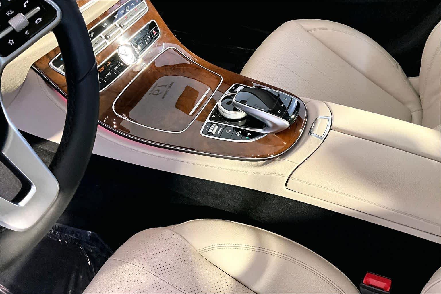 Used 2019 Polar White Mercedes-Benz E 300 image 16