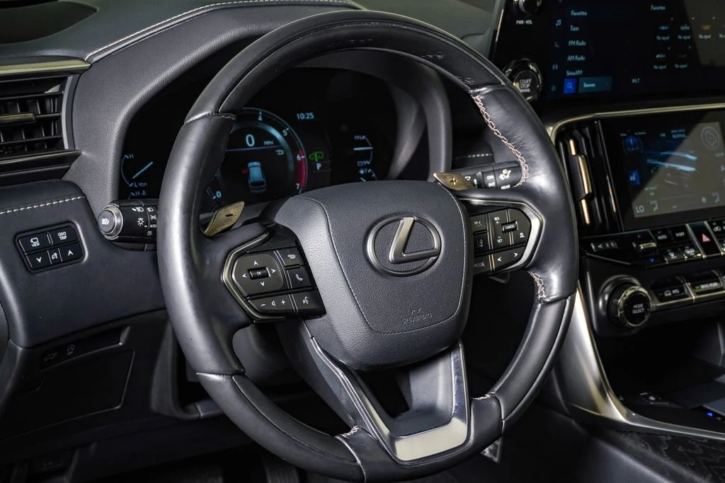 Used 2023 Manganese Luster Lexus 600 Luxury image 22