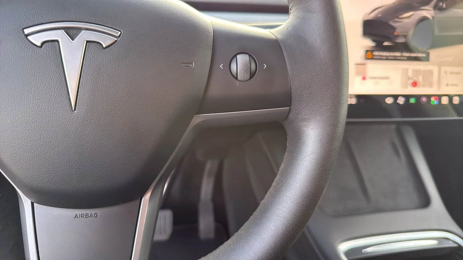 Used 2022 Black Tesla Long Range image 15
