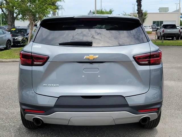 2025 Chevrolet Blazer 2LT - Photo 9