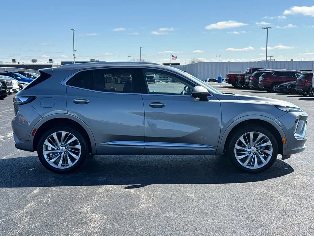 2026 Buick Envision Avenir - Photo 10