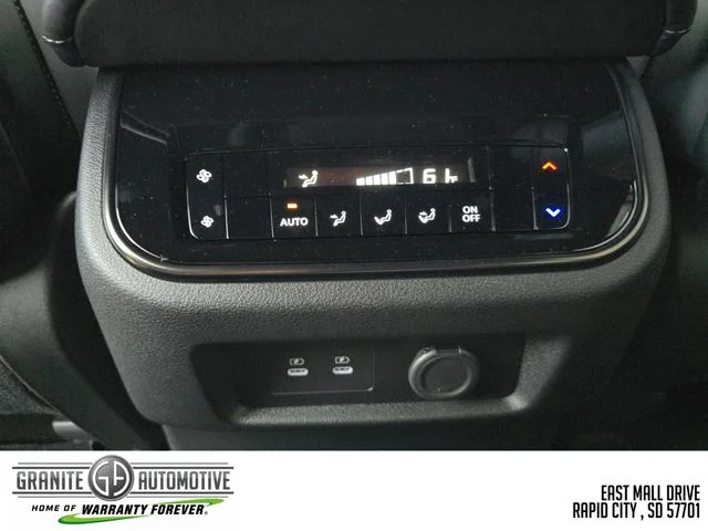 2026 Nissan Armada PRO-4X - Photo 19