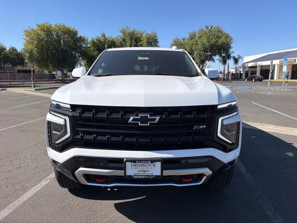 2027 Chevrolet Tahoe Z71 - Photo 2