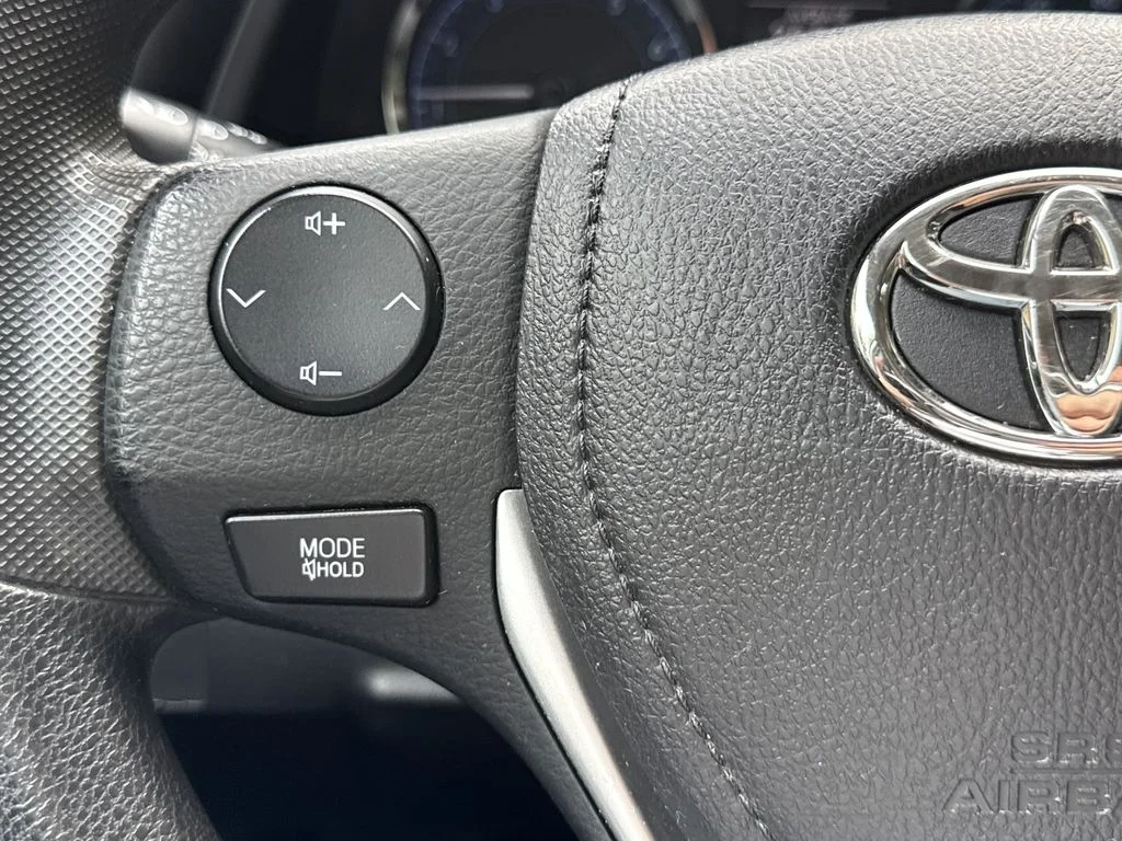Used 2018 Falcon Gray Metallic Toyota LE image 29