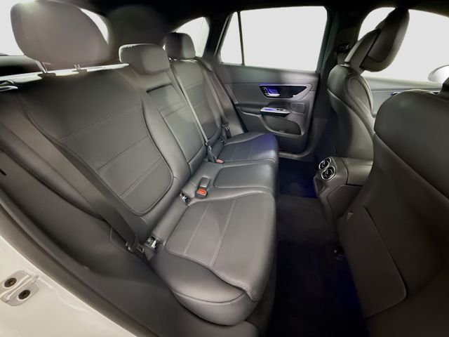 2024 Mercedes-Benz GLC GLC300 - Photo 25