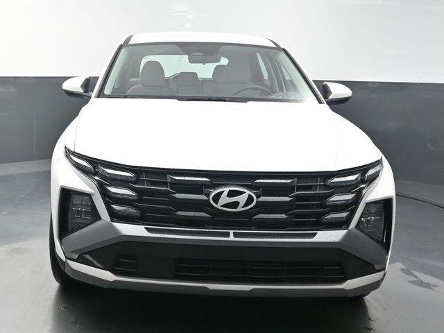New 2026 White Hyundai SE FWD image 47