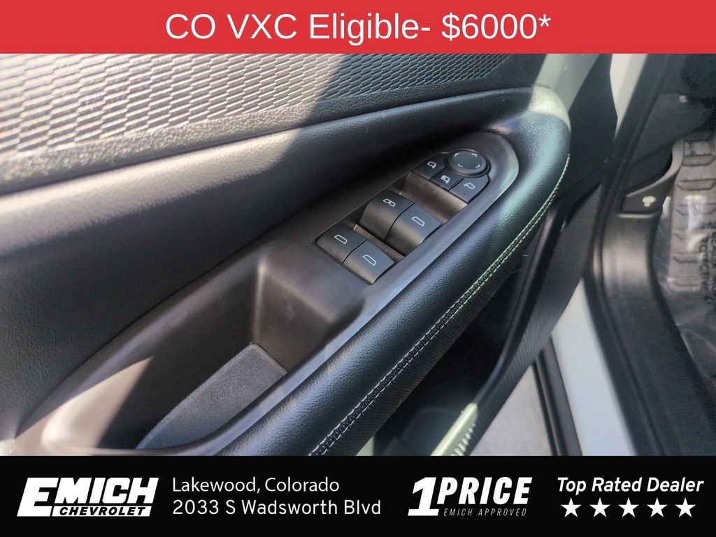 Used 2024 Summit White Chevrolet LT image 11
