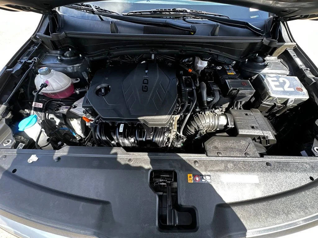 Used 2023 Black Kia LX image 15