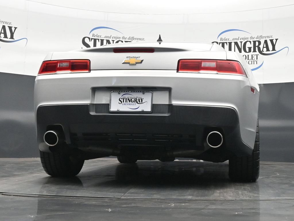 Used 2015 SILVER ICE METALLIC Chevrolet LT image 31
