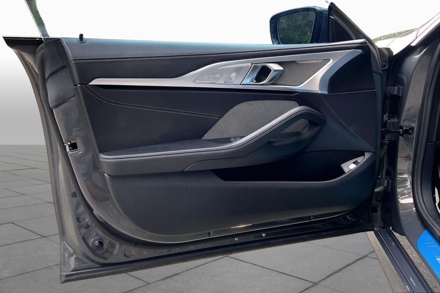 Used 2020 Dravit Grey Metallic BMW M850i image 21