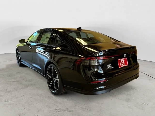 New 2026 Black Honda SE image 3