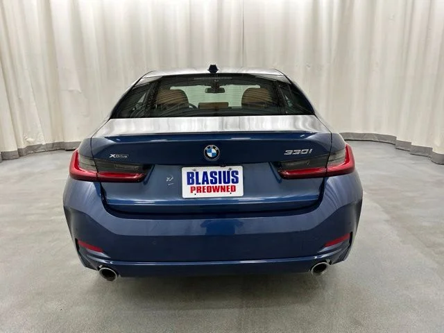 Used 2023 Blue BMW 330i xDrive image 31