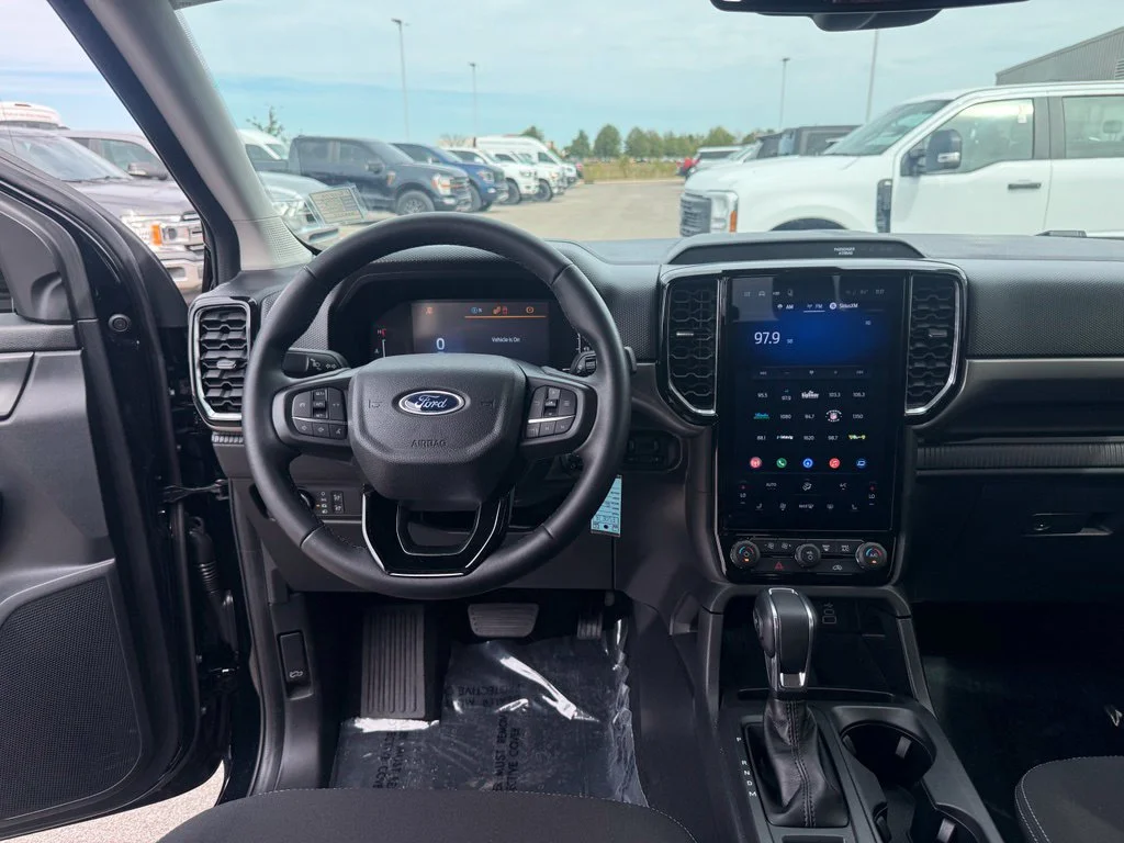 Used 2025 Black Ford XLT image 13