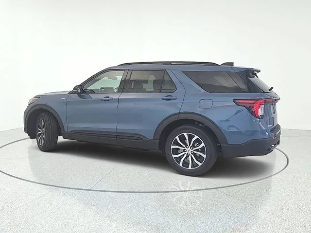 New 2026 Vapor Blue Metallic Ford ST-Line image 34