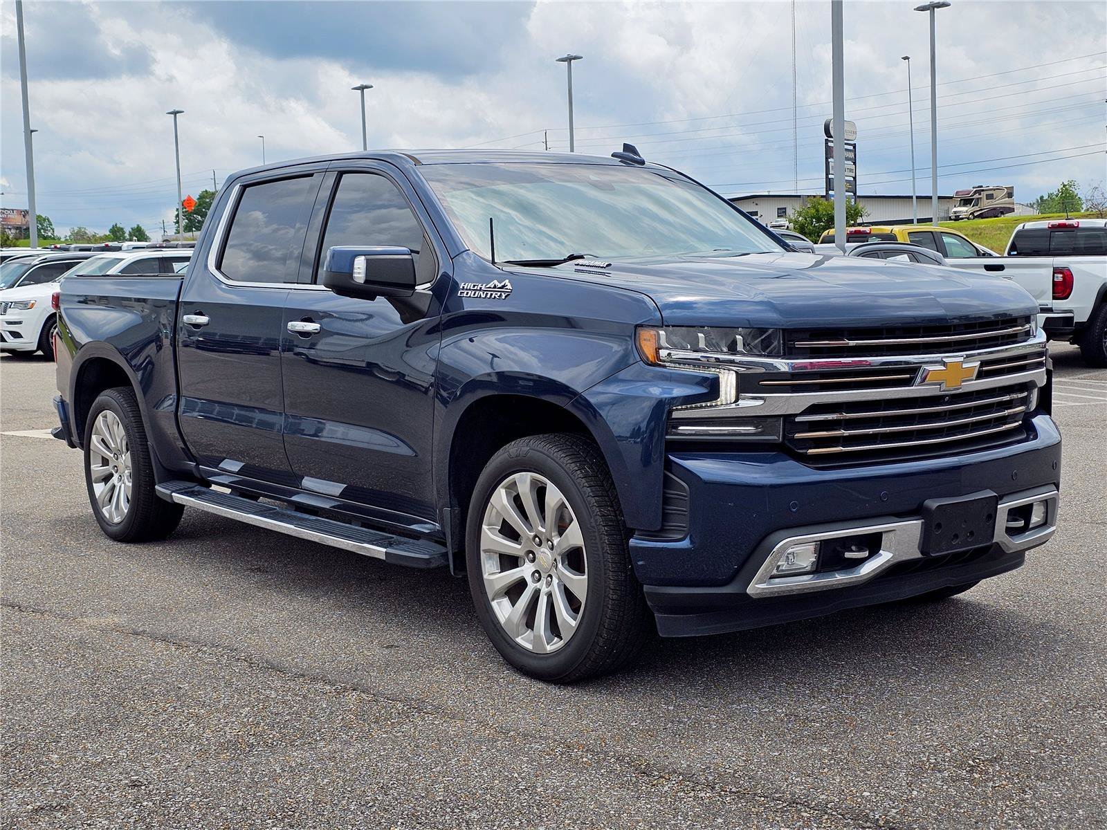 Used 2021 Northsky Blue Metallic Chevrolet High Country image 5
