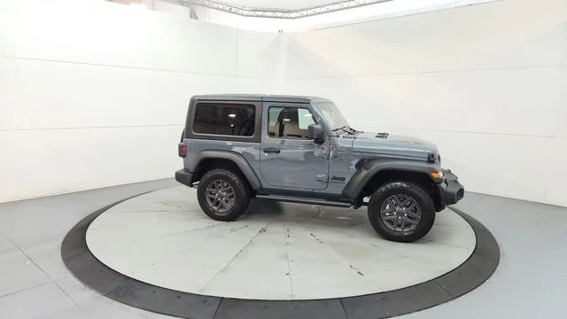 Used 2025 Gray Jeep Sport S image 11