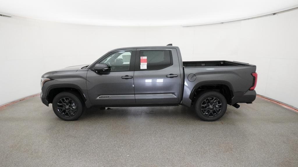 New 2026 Magnetic Gray Metallic Toyota Platinum image 21