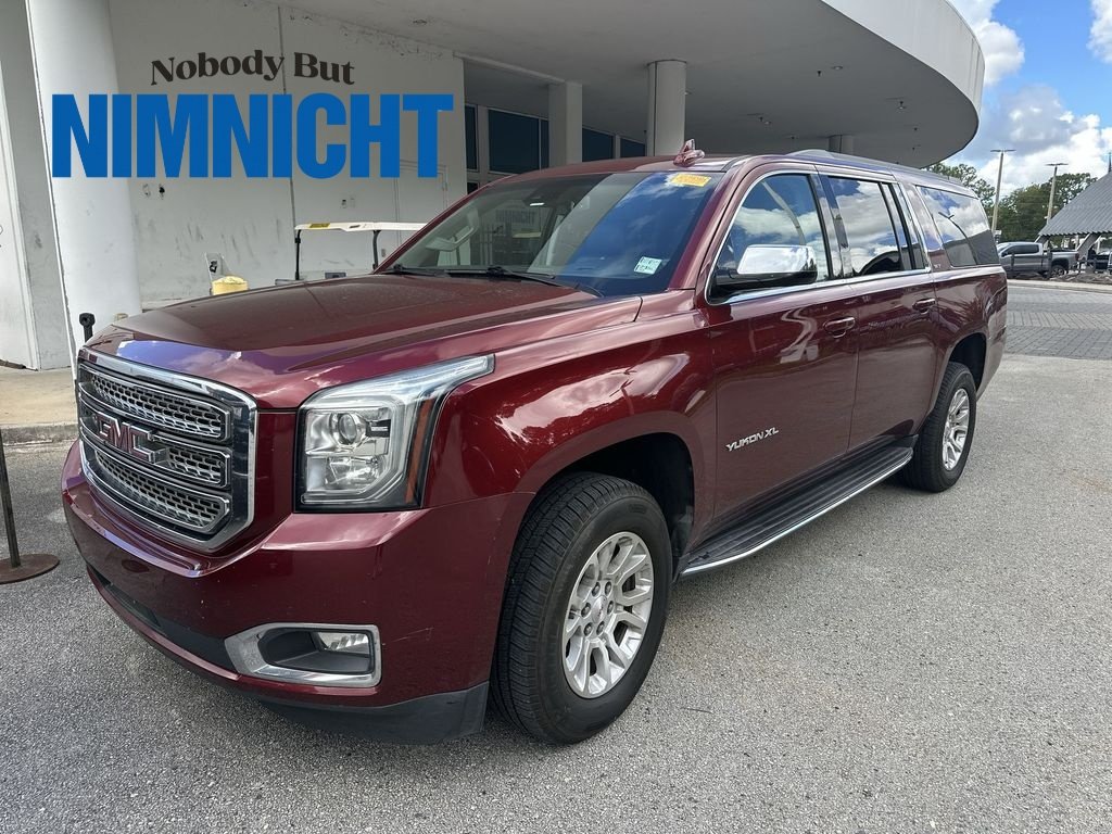 Used 2019 CRIMSON RED TINTCOAT GMC SLT image 1