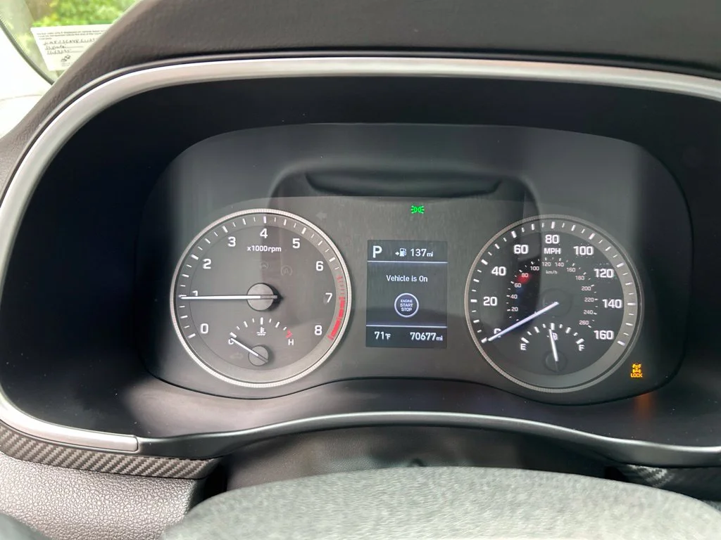 Used 2020 Red Hyundai Value image 21