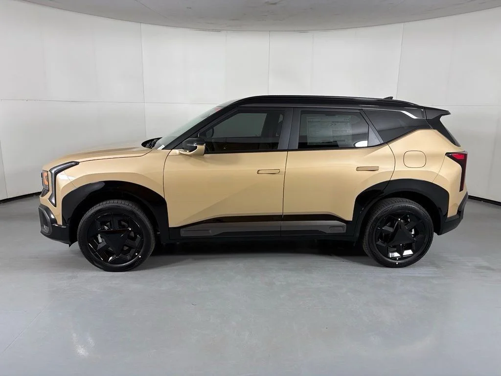 New 2027 Terrain Brown Kia X-Line S image 5