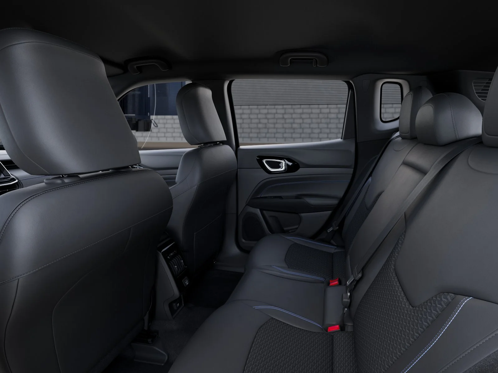 New 2026 Diamond Black Crystal Pearlcoat Jeep Latitude image 23