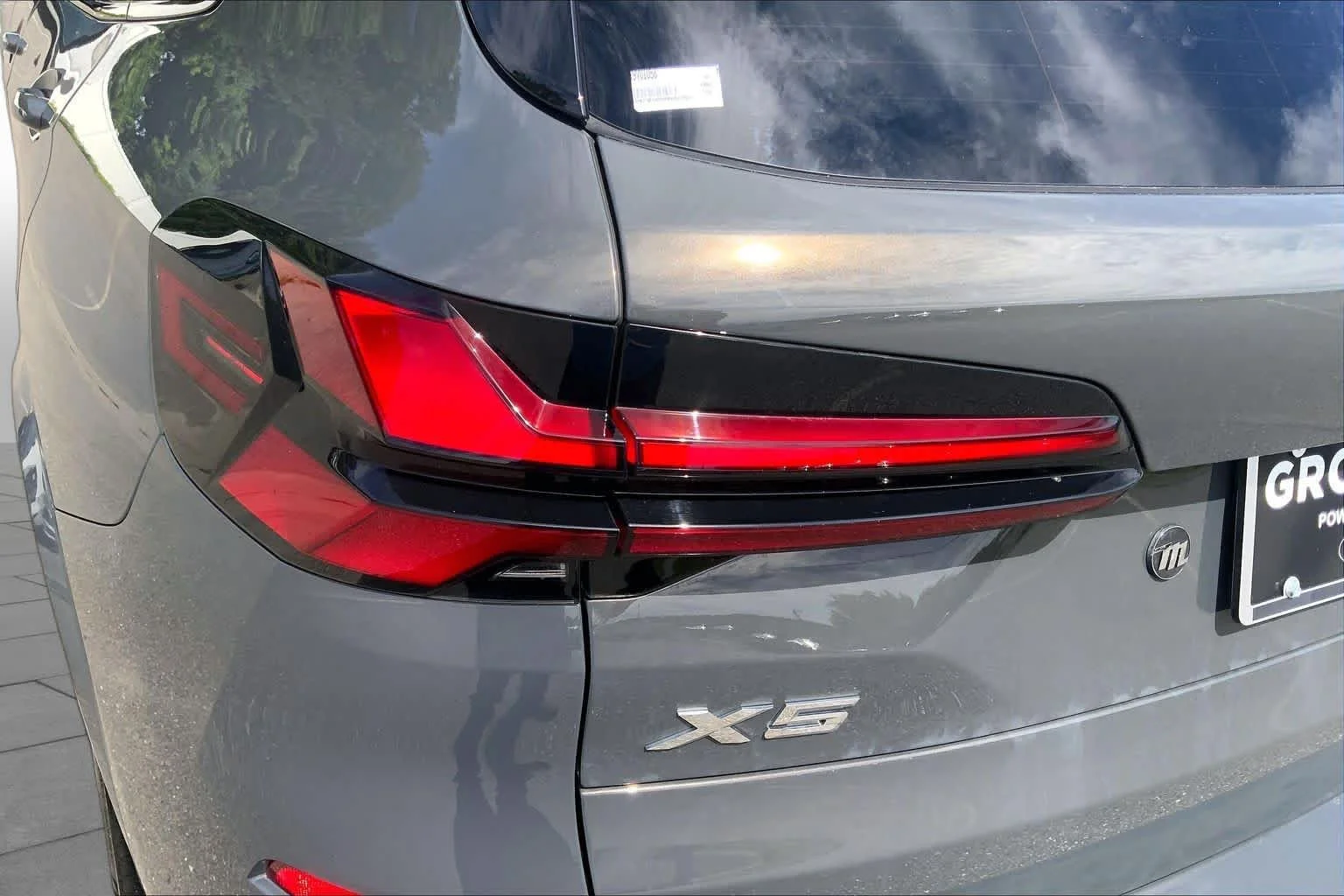 Used 2024 Gray Metallic BMW xDrive40i image 28