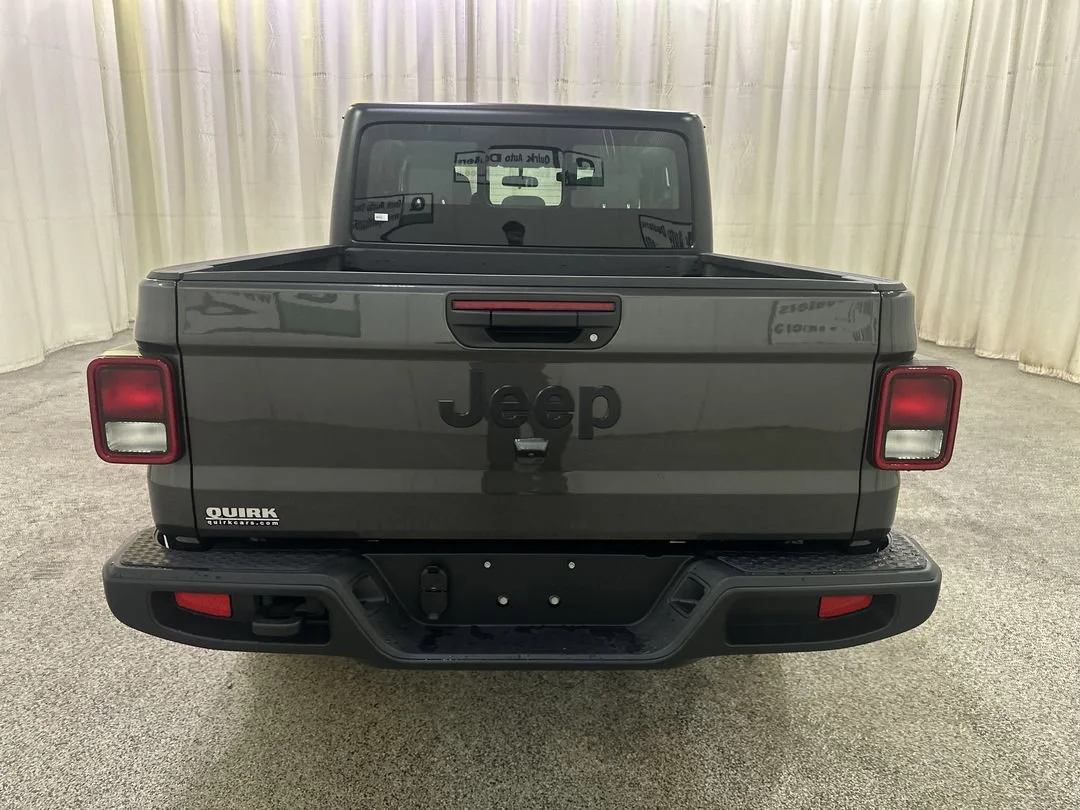 2026 Jeep Gladiator Sport - Photo 7