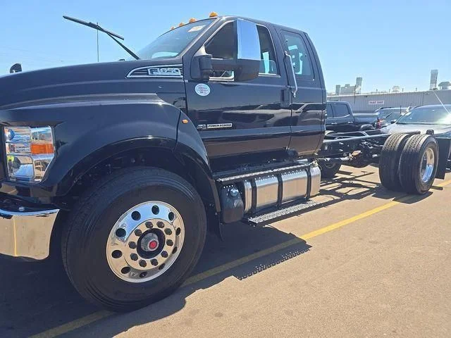 2024 Ford F-650's photo