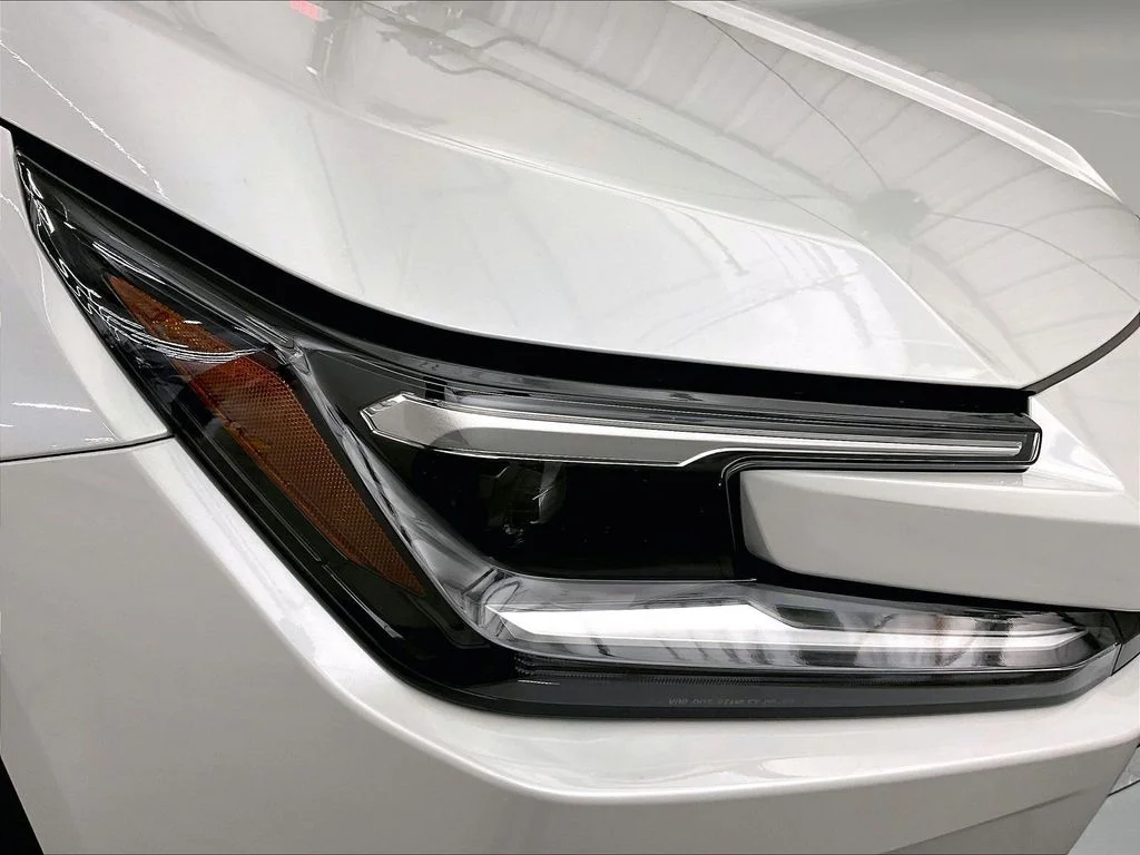 Certified Used 2026 Beige Toyota XLE Premium image 33