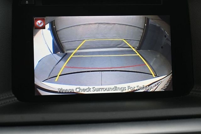 Used 2016 White Mazda Grand Touring image 23