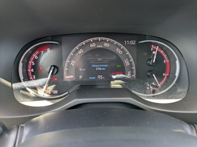 Used 2023 Red Toyota XLE Premium image 26