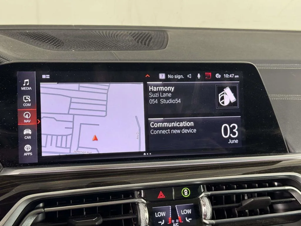 Used 2020 White BMW xDrive40i image 27