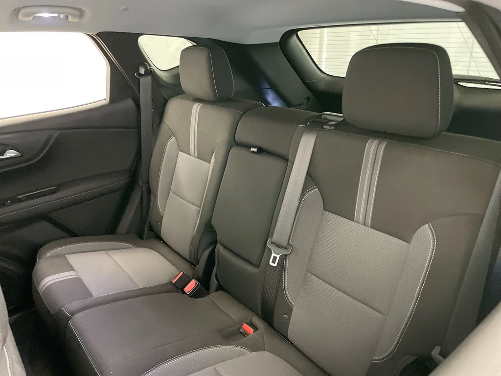 Used 2025 Black Chevrolet LT image 24