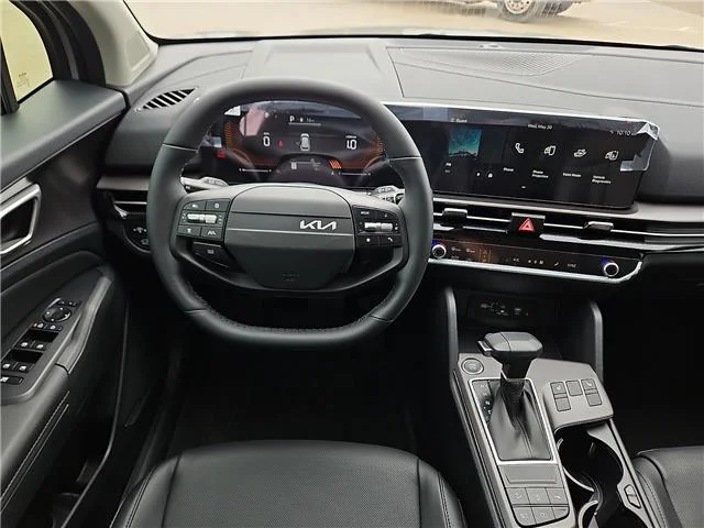 New 2026 Wolf Gray KIA EX Front-Wheel Drive image 10