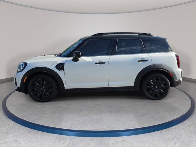 Used 2024 White MINI  image 8