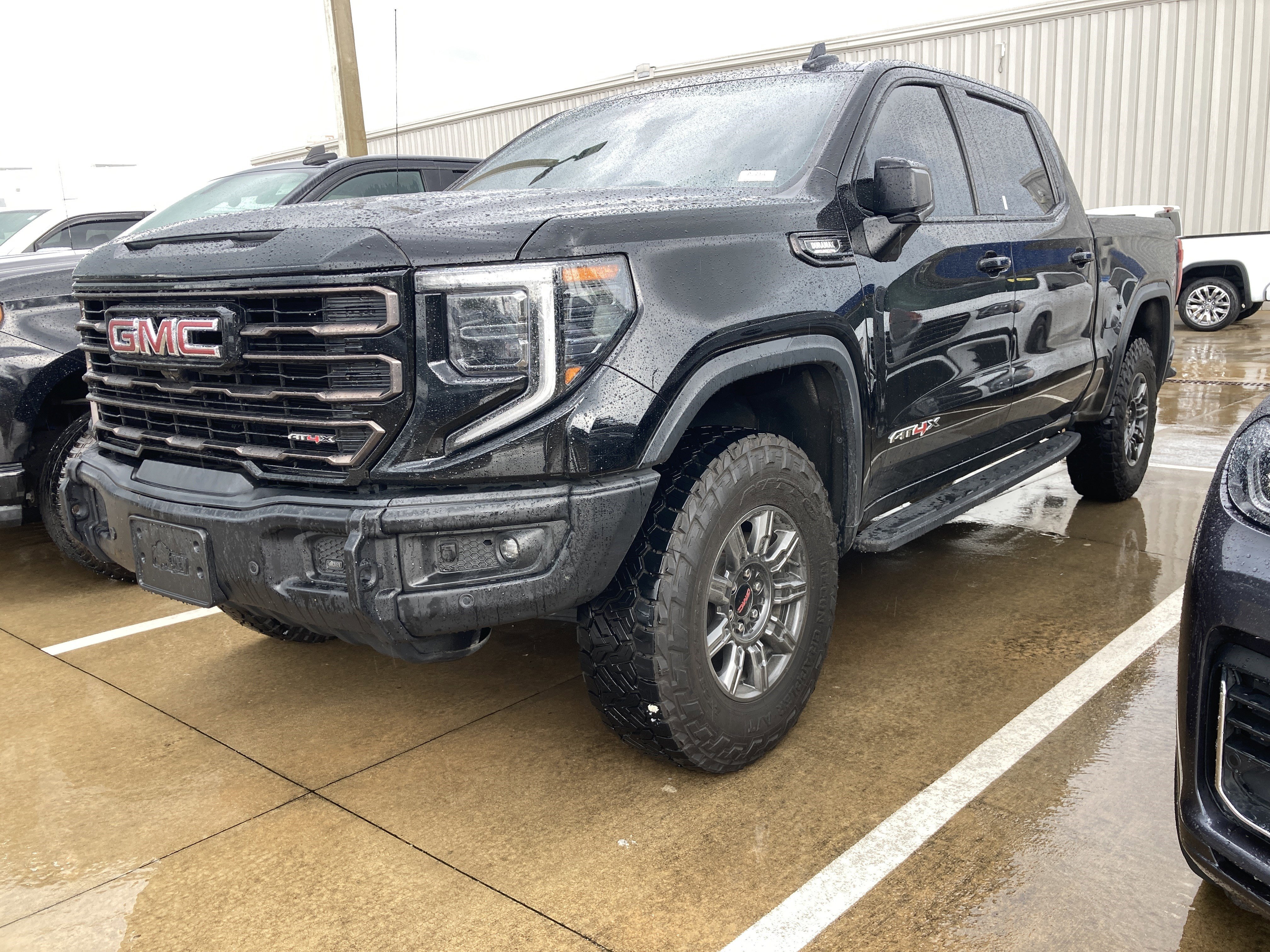2024 GMC Sierra 4WD Crew Cab Short Box AT4X's photo