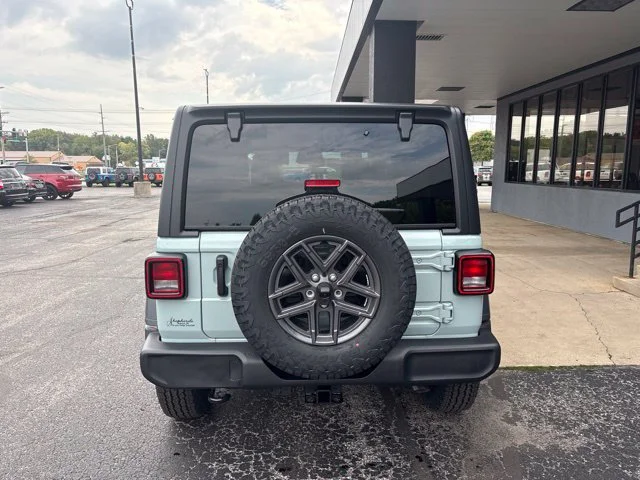 New 2027 White/off-white Jeep Sport S image 10