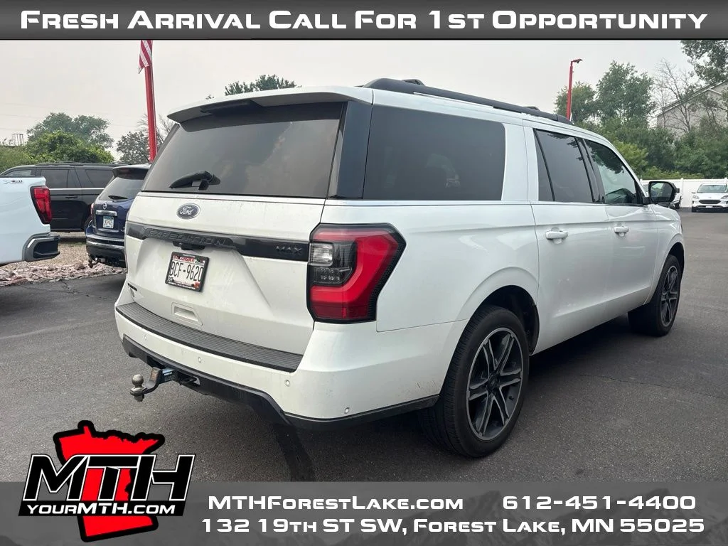 Used 2021 White Ford Limited image 4