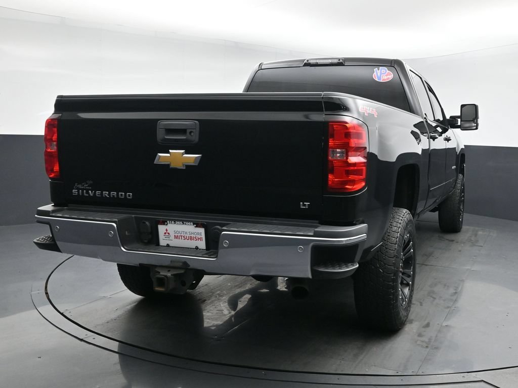 Used 2015 Black Chevrolet LT image 19