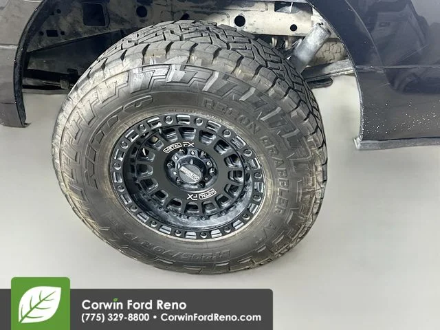 Used 2019 Agate Black Metallic Ford XLT image 28
