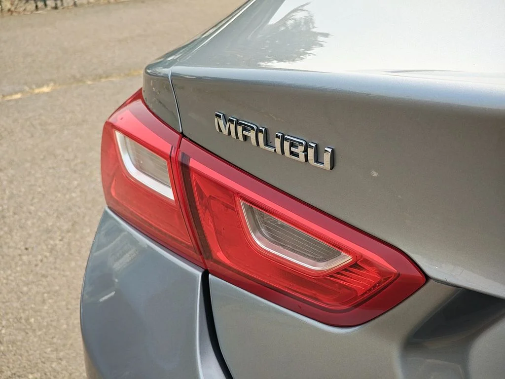 2023 Chevrolet Malibu 1LT - Photo 9