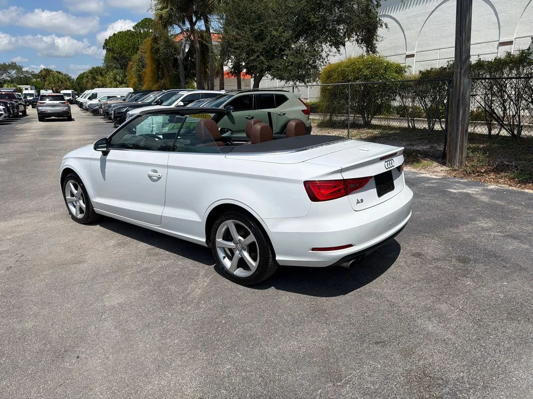 Used 2015  Audi 1.8T Premium image 16
